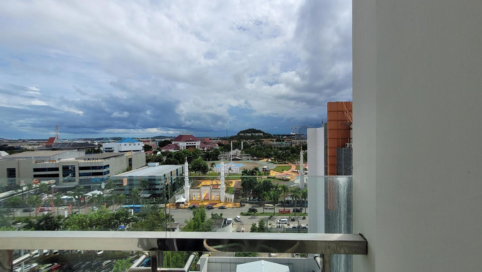 Palam Mansion At Apartment One Residence Batam Exterior foto